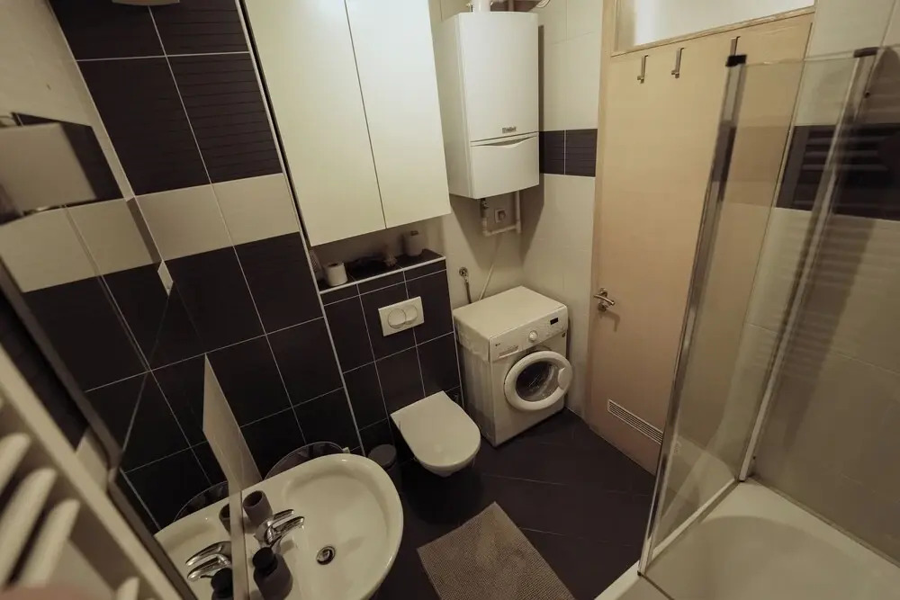 Lola Suite, One Bedroom Place With Free Parking
