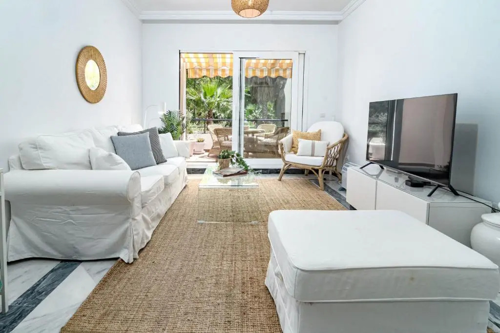 Contemporary 2BR Apt with Terrace in Nueva Andalucia 'The Golf Valley'