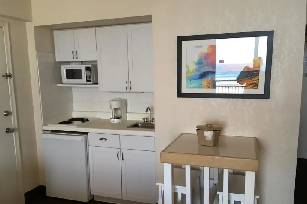 Daytona Beach Hawaiian Inn