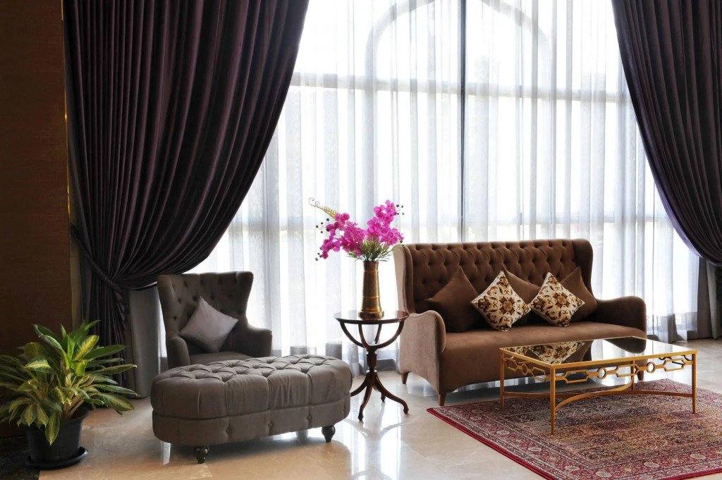 Al Meroz Hotel Bangkok - The Leading Halal Hotel
