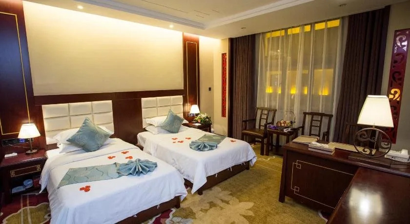 Dunhuang Hua Xia International Hotel