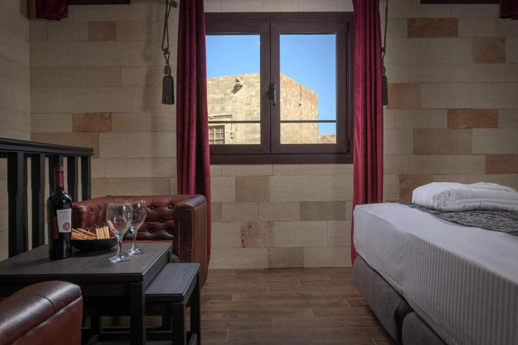 Grand Master Suite