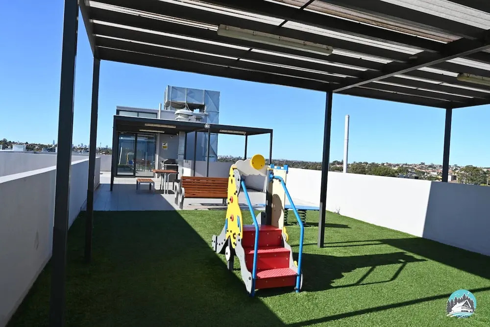 Aircabin Canterbury Cheerful 2 Beds Apt