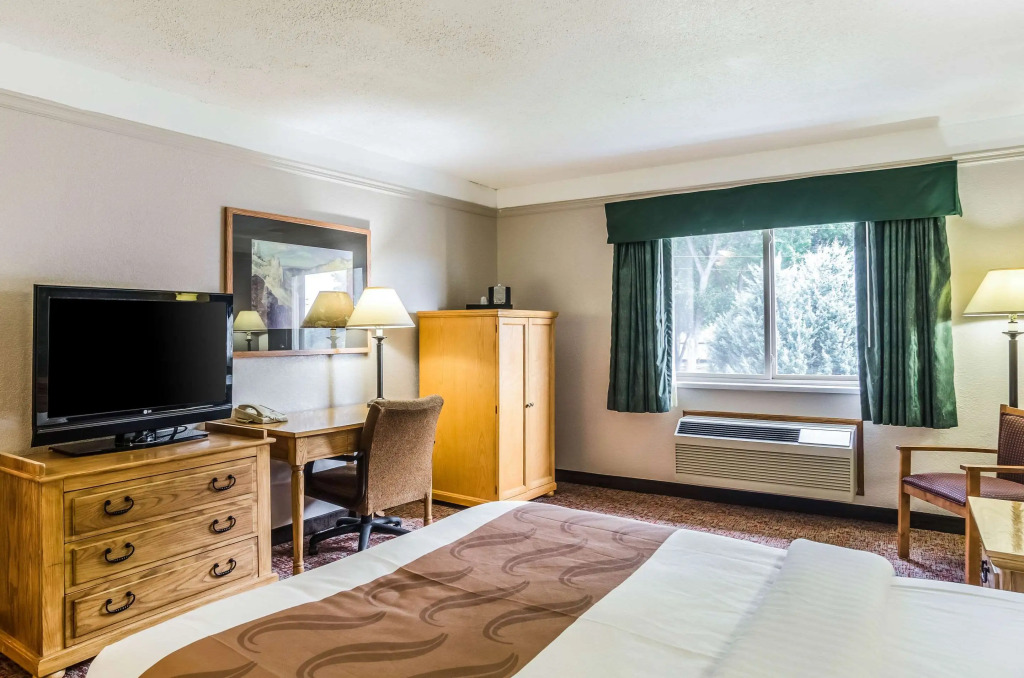 Quality Inn Buffalo