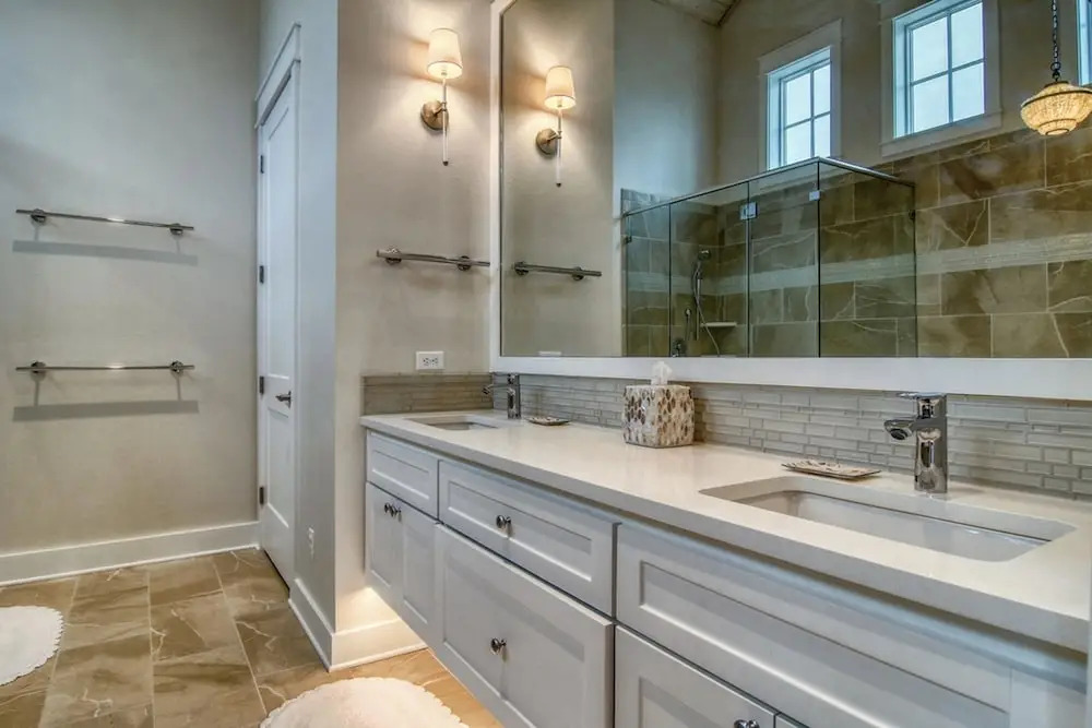 Cinnamon Shore- Seaside Sojourn 111 LA