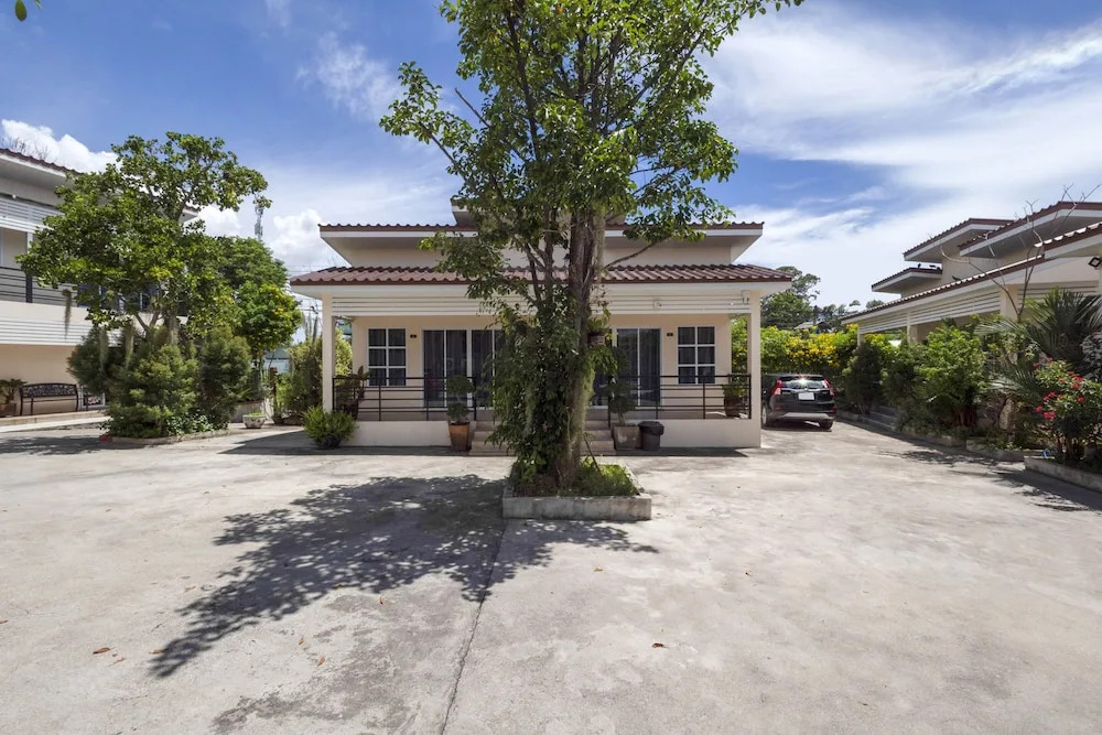 OYO 1048 Home and Garden Resort