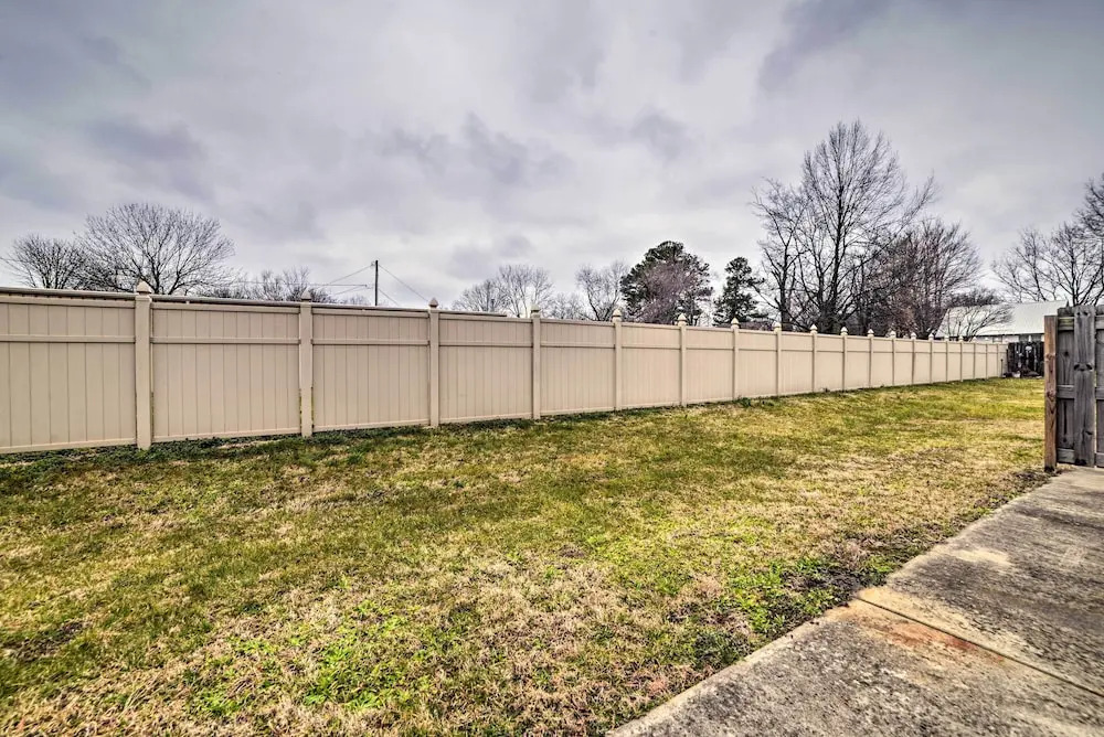 Quaint Family Home Near Downtown Murray & MSU