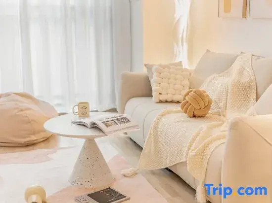 Yonghewu Designer Homestay (Xinyingxincheng Branch)