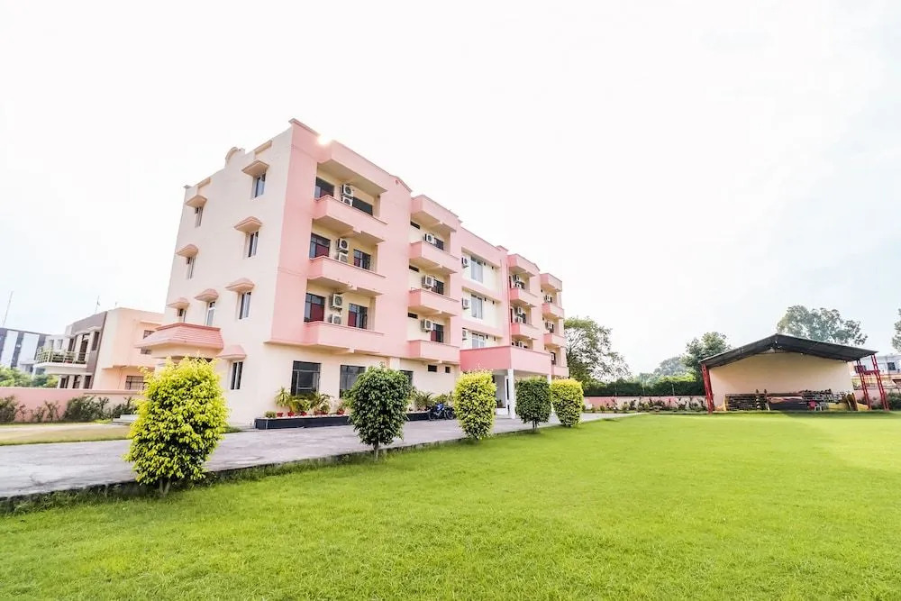 Capital O 60233 Brij Ki Rasoi