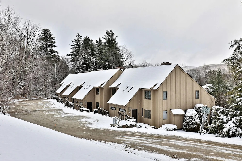 The Colony Club Loft at Killington by Killington Vacation Re