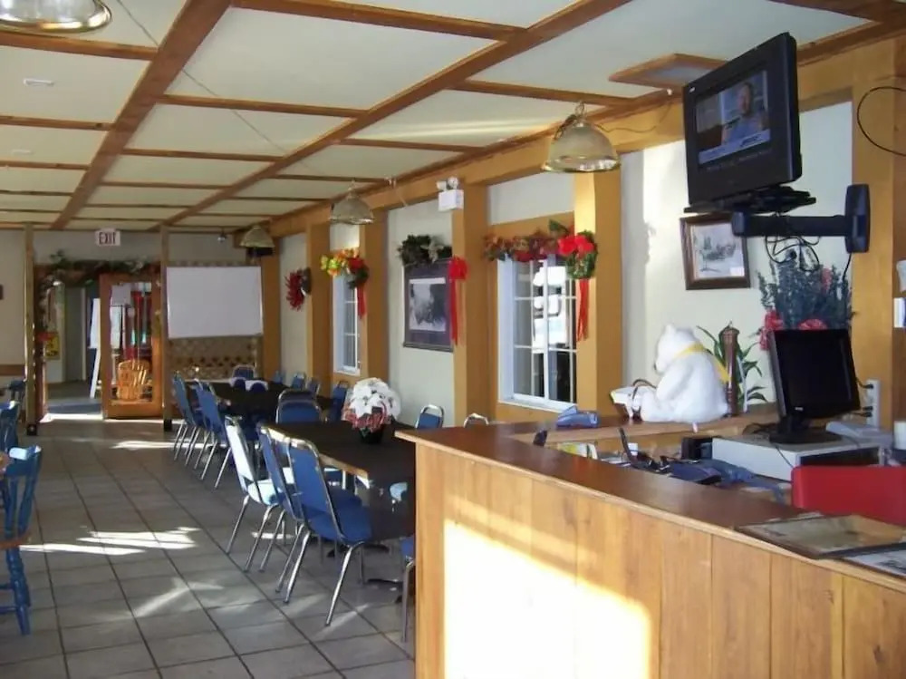 North Adventure Inn