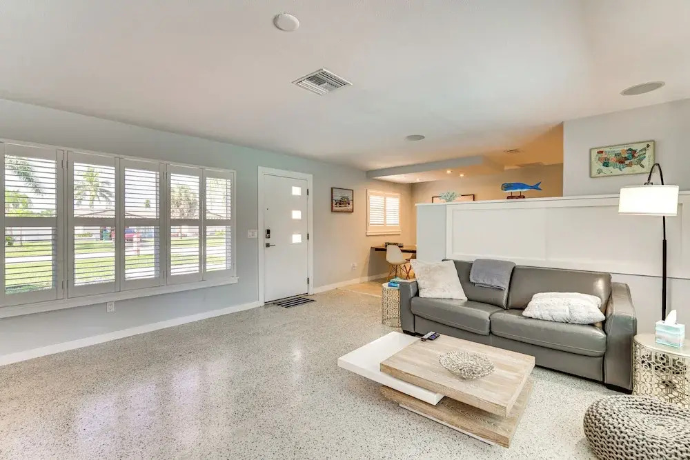 2 Mi to Beach: Canal-front Retreat in Cape Coral!
