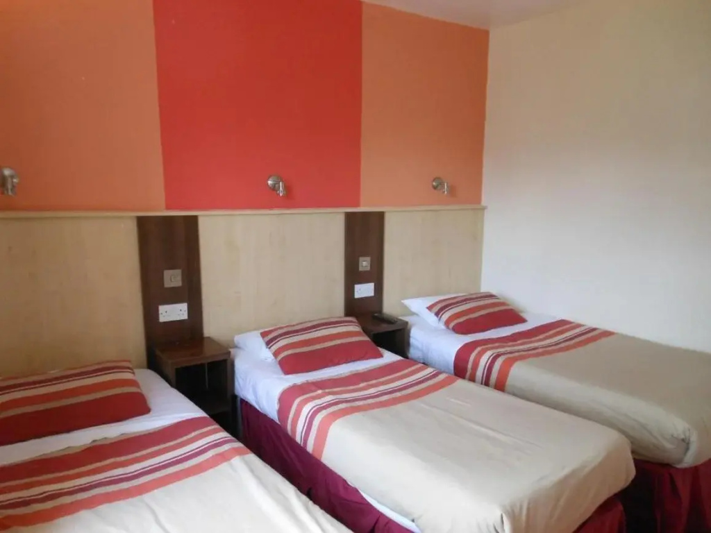 The Gatwick White House Hotel