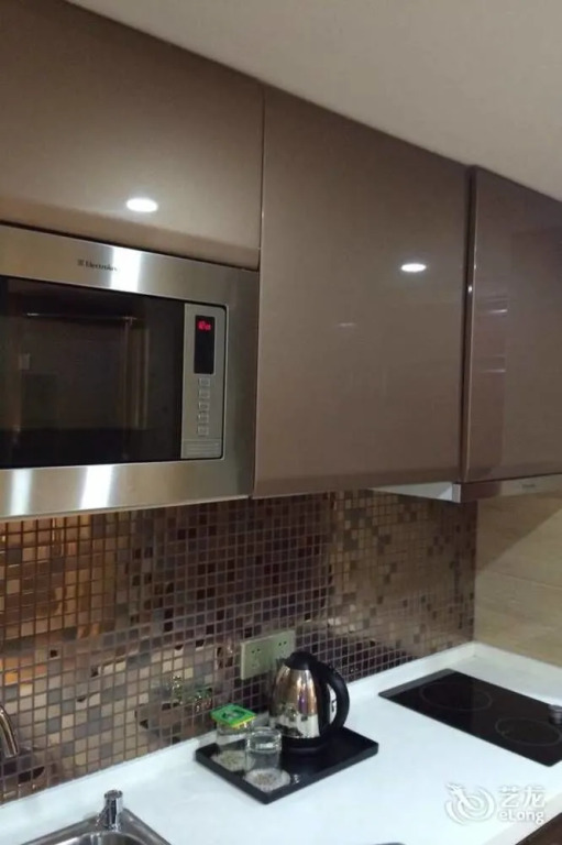 Xuan Long Apartment Hotel