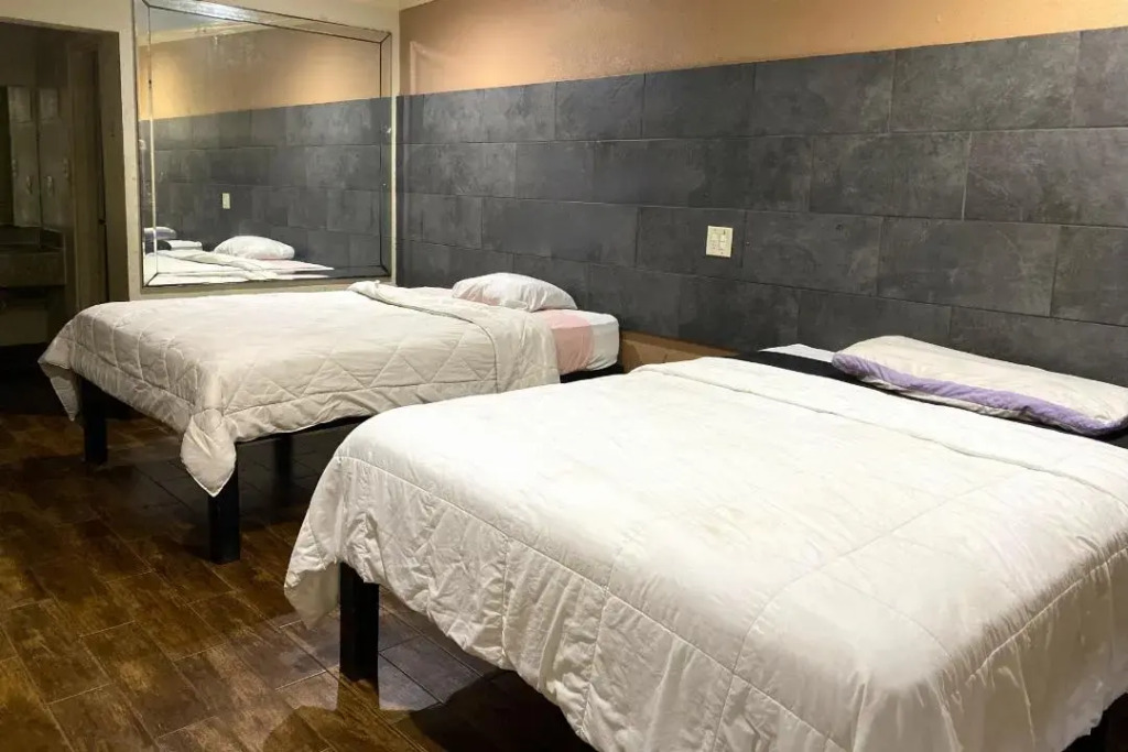Regency Inn Houston near Hobby Airport
