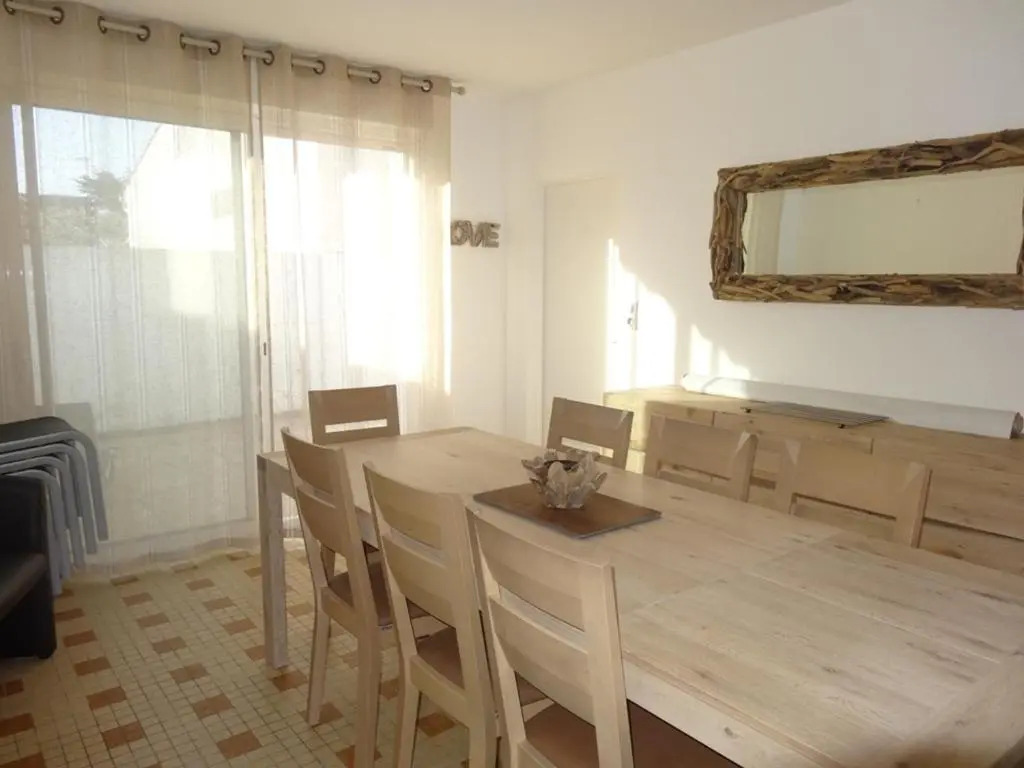 Maison fonctionnelle près de la plage pour 6 personnes - FR-1-476-101