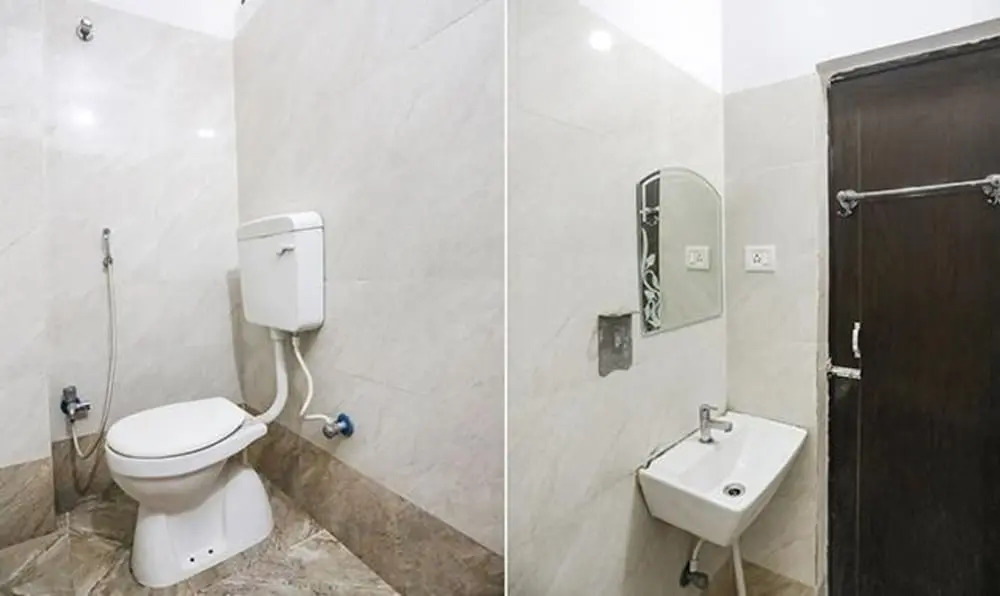 Lily Grand Hyderabad Gate by OYO Rooms