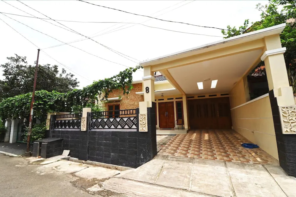 Melati Jakasampurna Guesthouse