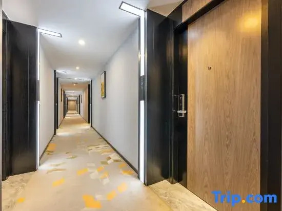 Tsingple Hotel