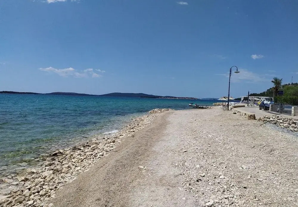 Jase - 40 m From sea - A1