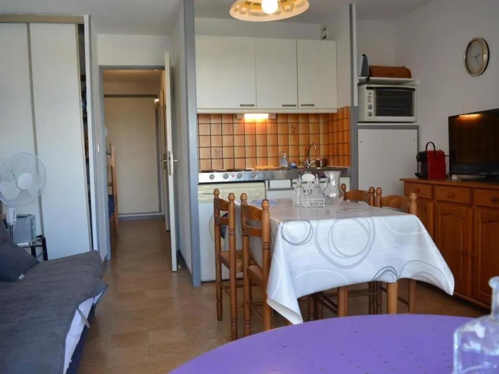 Appartement Saint-Cyprien, 2 pièces, 6 personnes - FR-1-225D-67
