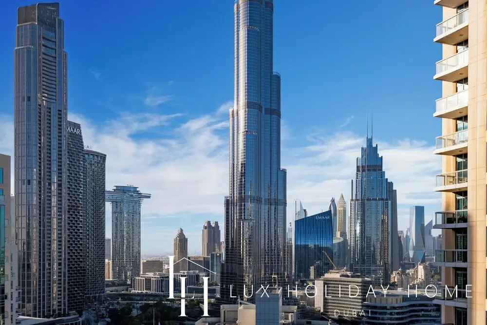 LUX The Burj Khalifa Fountain View Suite 3