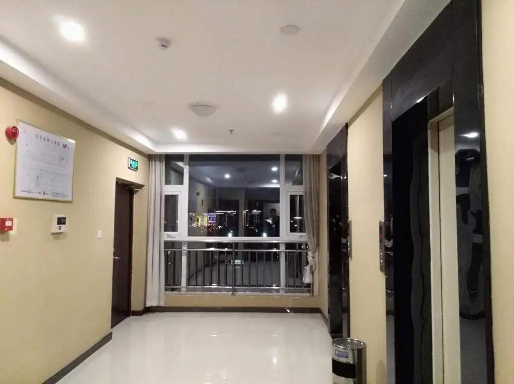 7Days Premium Linyi Hedong Caiyuan Square