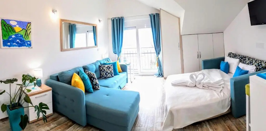 Bayview Studio Apartment