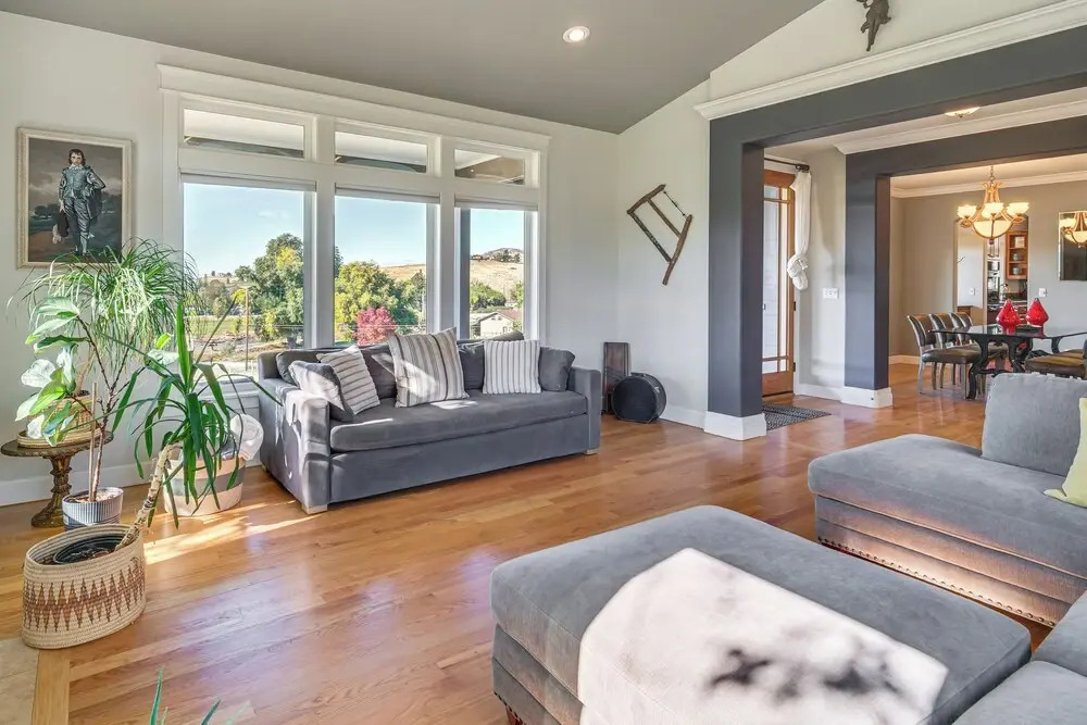 Private Pool & Mtn Views: Stunning Ashland Home
