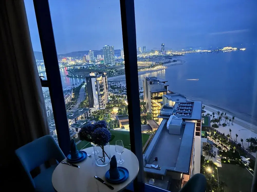 Alacarte Ha Long - sea view studio