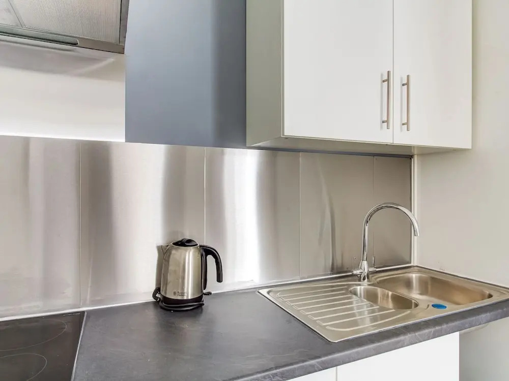 Swanky Apartment in London Near Hyde Park and Big Ben