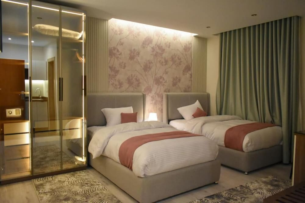 Stay inn 51