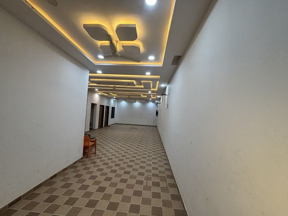 Shree Shyam Kiran Palace