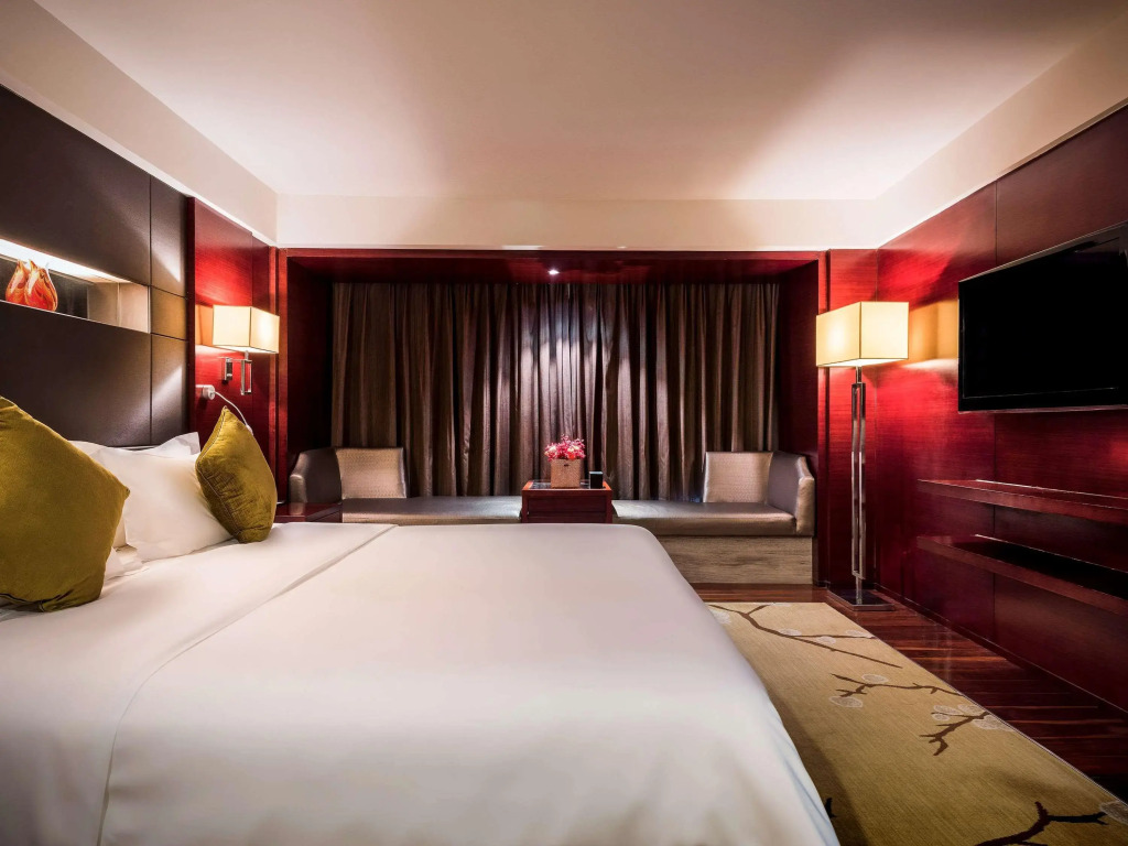 Grand Mercure Xiamen Downtown-Free Welcome Fruit & Metro Station