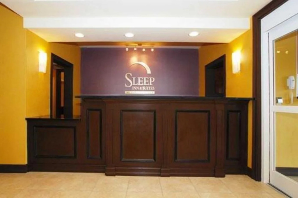Sleep Inn & Suites At Kennesaw State University
