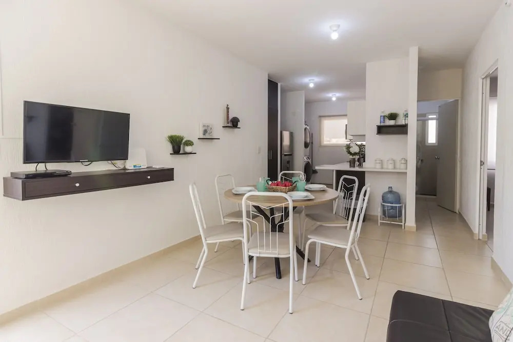 Relaxing & Quite Apt - Full Apartment