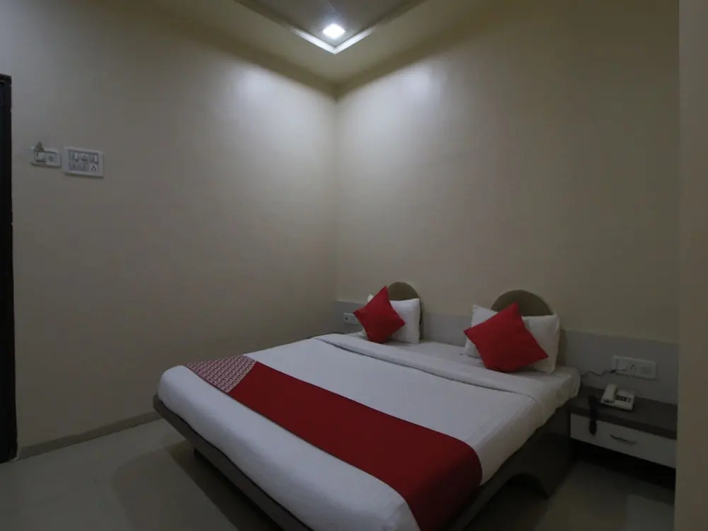 Hotel Neelam