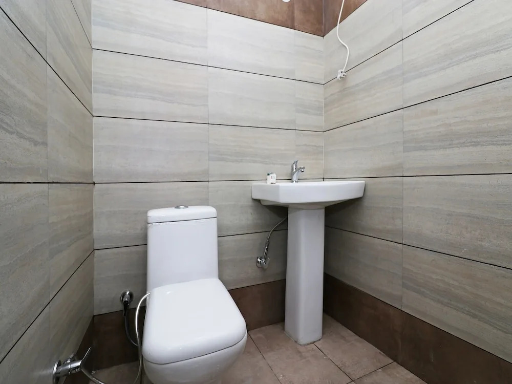 Rohtak Residency By OYO Rooms
