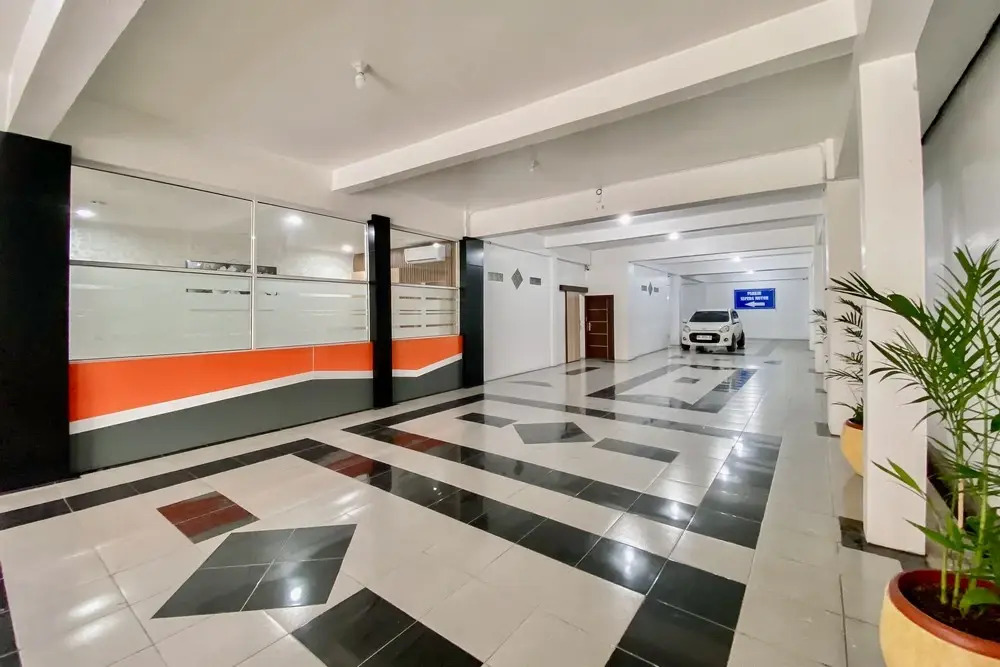 Urbanview Hotel Pelita Inn Medan
