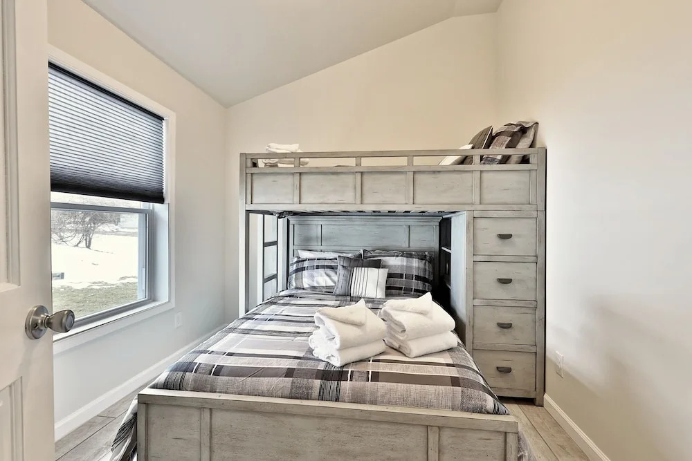 Rutlands Hidden Gem- 2 BR 1BA Renovated Home Close to Everything home