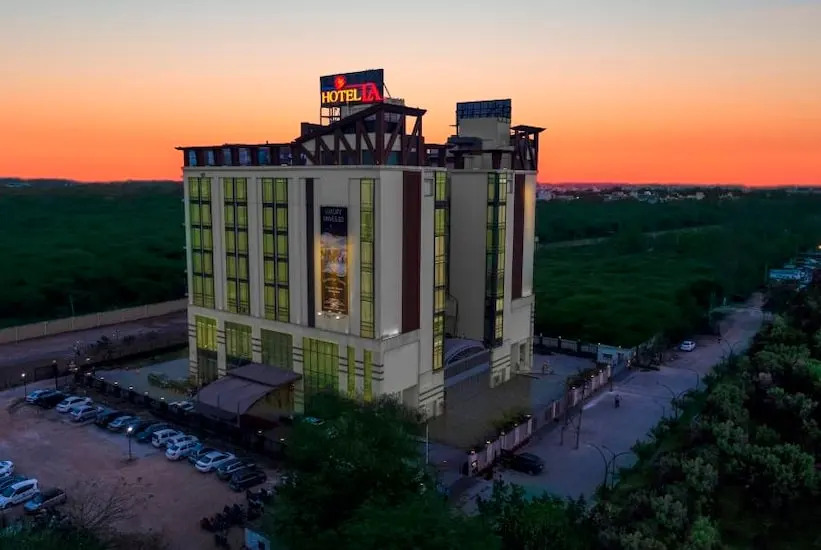 Hotel LA New Delhi