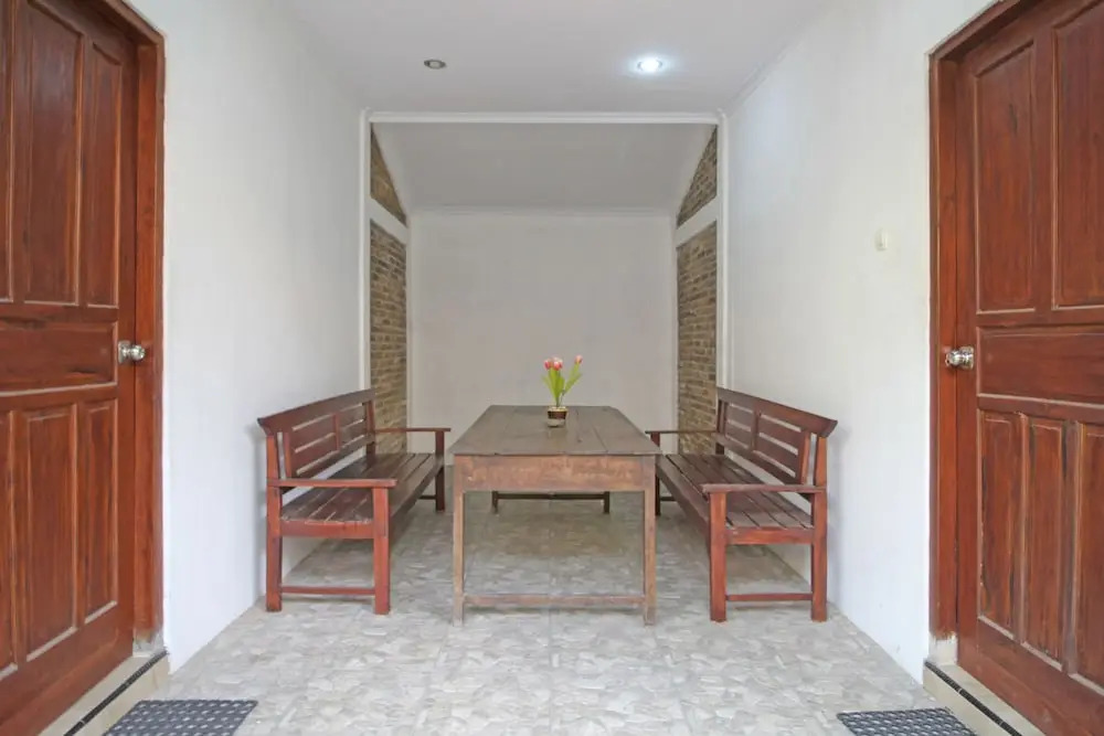 RedDoorz near Borobudur Temple 2