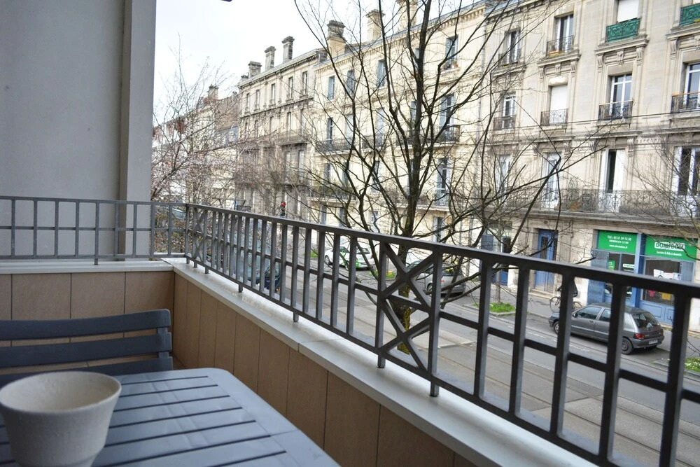 Charmant T2 Bordeaux