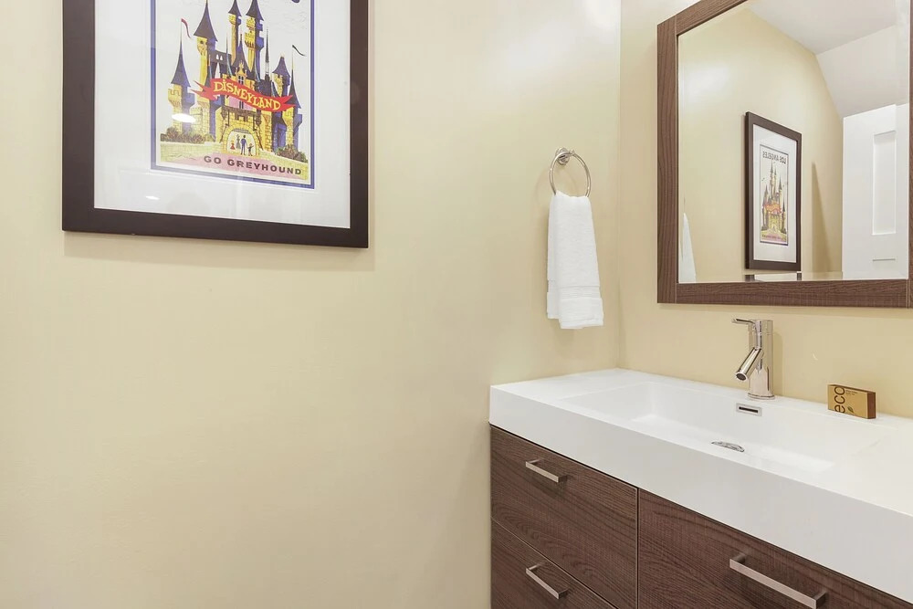 1381 South Walnut Condo Unit 2307 3 Bedrooms 2.5 Bathrooms Condo