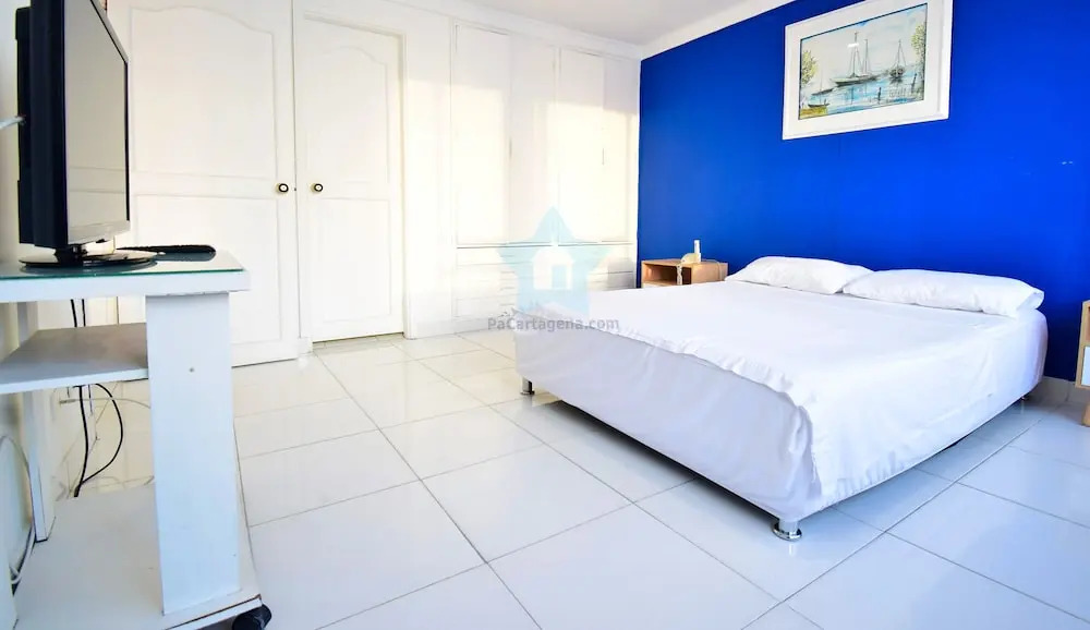 Apartamento Azul Marino - Piso 18