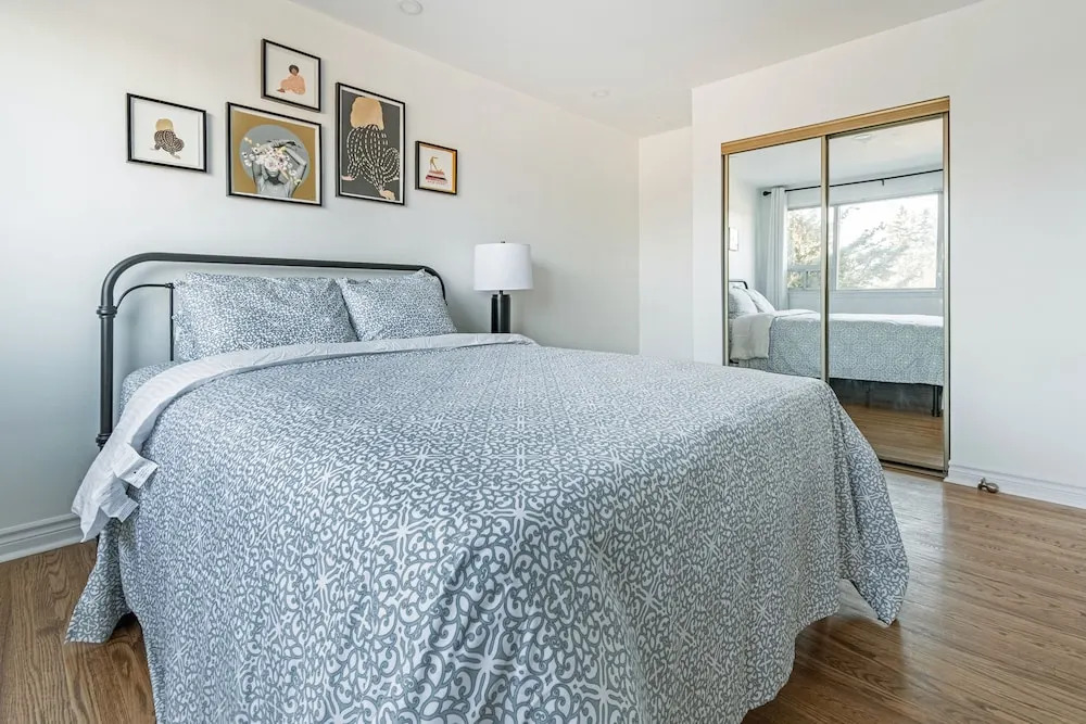 Family & Corporate home in Mississauga
