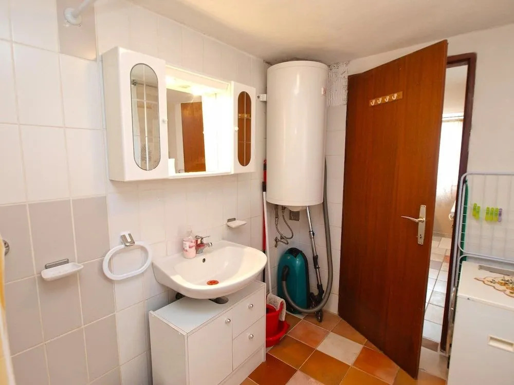Apartment 1391