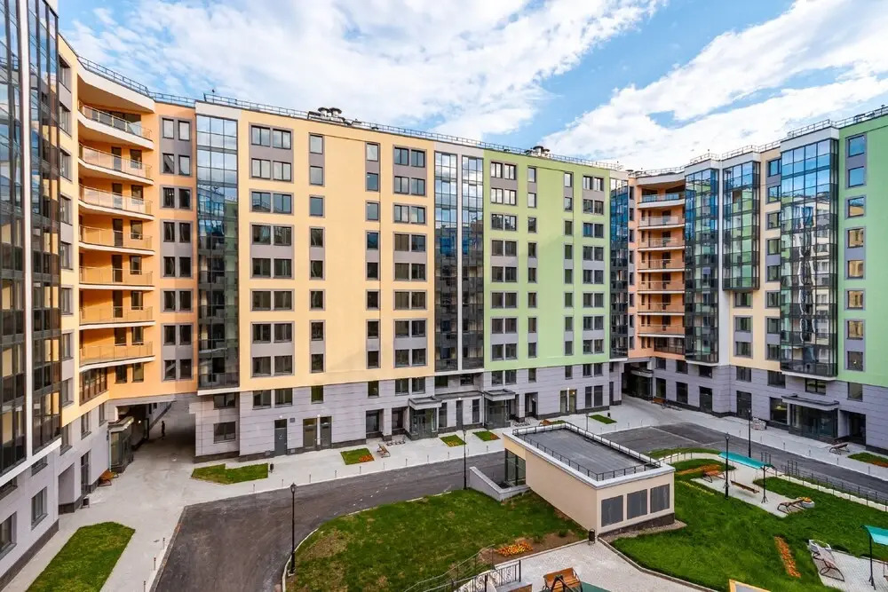 4BR Penthouse Terrace by Simply Comfort