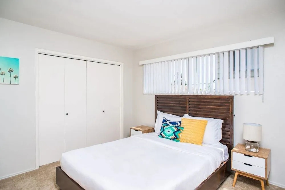 Upscale 3 BR in Point Loma by Domio