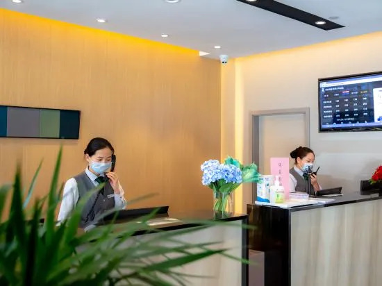 Homeinn Selected Hotel (Kunming Railway Station)
